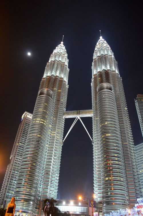 HD Twin Towers Wallpaper | WhatsPaper