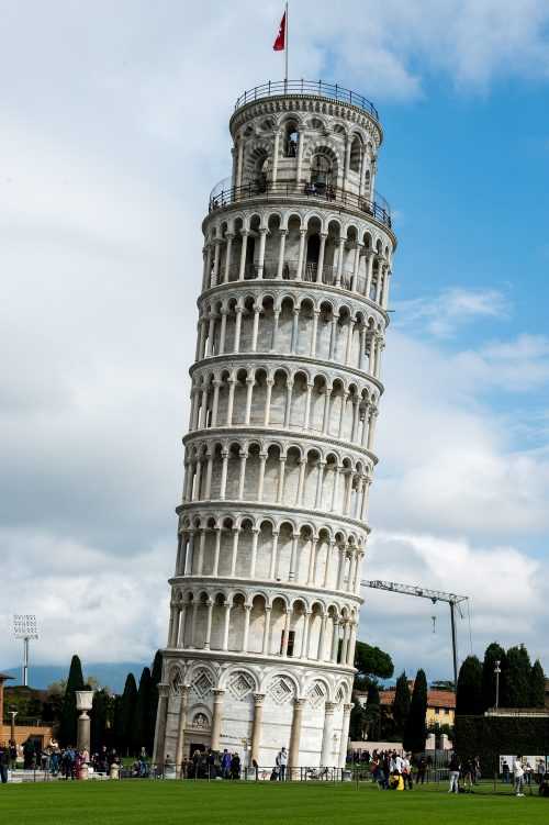 HD Pisa Tower Wallpaper | WhatsPaper