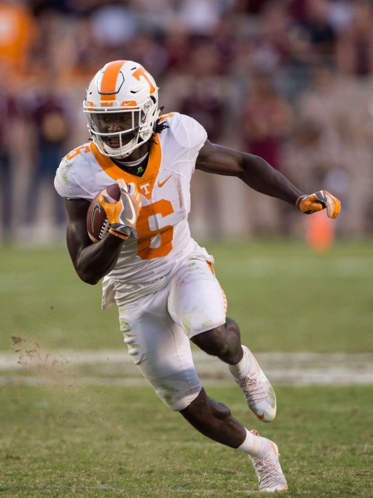 Alvin Kamara Wallpaper | WhatsPaper