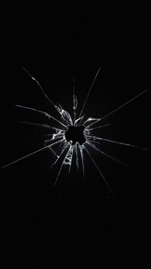 4K Cracked Screen Wallpaper | WhatsPaper