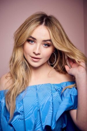 Sabrina Carpenter Wallpaper